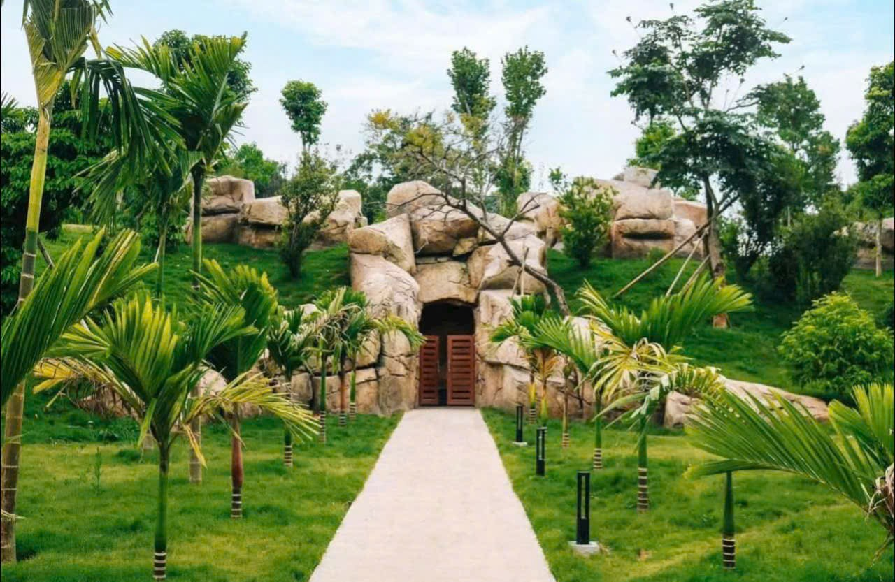 Kén ngủ nghỉ dưỡng đầy bí ẩn trong lòng núi Kén ngủ nghỉ dưỡng đầy bí ẩn trong lòng núi