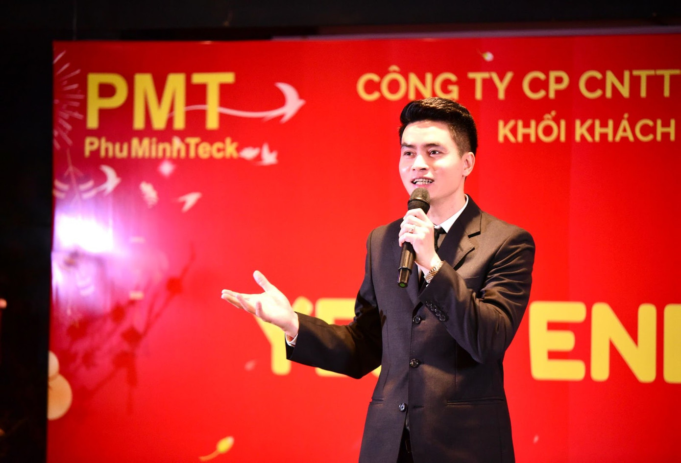 Ông Phạm Khắc Khâm - Chủ Tịch Công Ty CP CNTT Phú Minh Teck