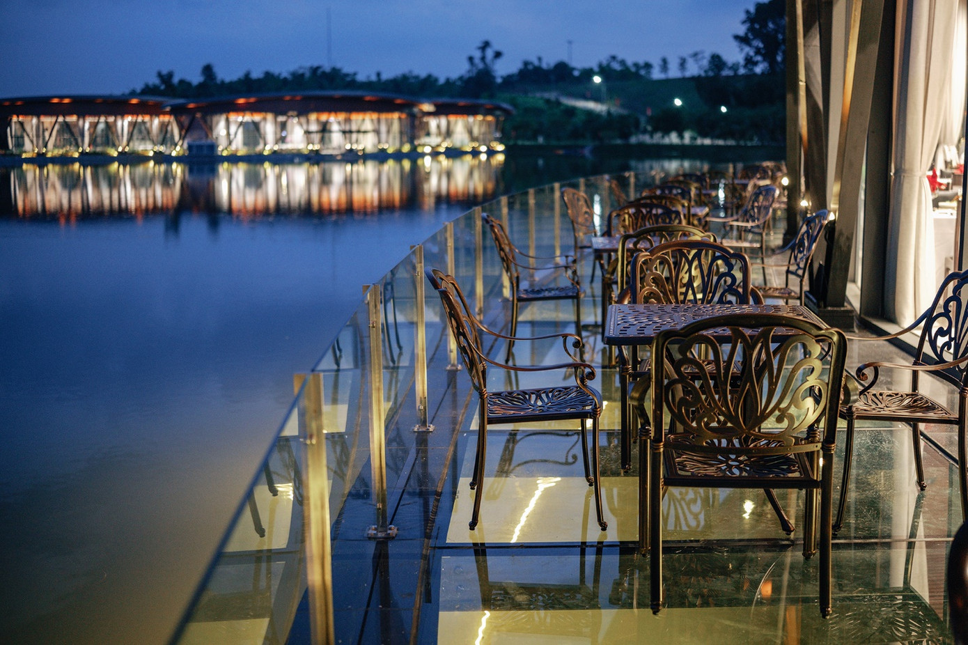 Bức tranh bình yên khi tây lạc