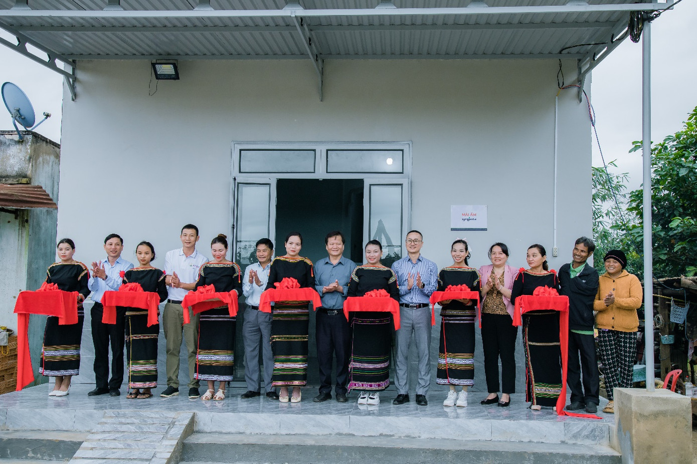 Đây là năm thứ 2 Syngenta thực hiện chương trình Mái ấm Syngenta tại Đắk Lắk, với tổng số 4 căn nhà được trao tặng.