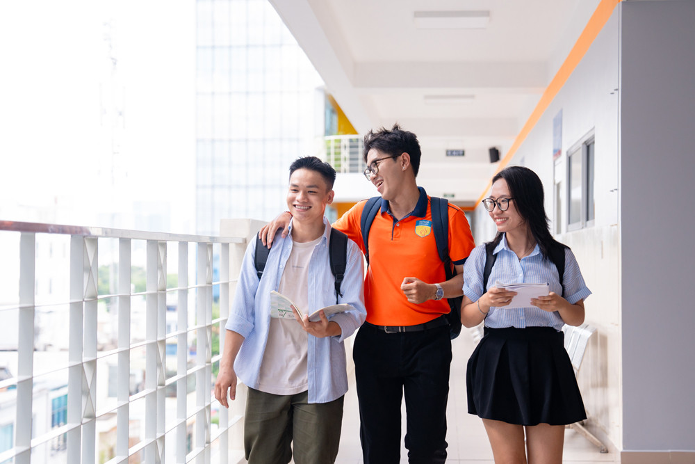 HUTECH xét tặng học bổng trị giá 25% học phí toàn khóa, giúp sinh viên an tâm học tập ở đại học HUTECH xét tặng học bổng trị giá 25% học phí toàn khóa, giúp sinh viên an tâm học tập ở đại học