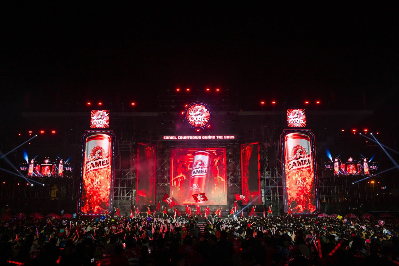 Sân khấu mãn nhãn của Camel Countdown Quảng Trị 2025 (Ảnh: Camel Beer) Sân khấu mãn nhãn của Camel Countdown Quảng Trị 2025 (Ảnh: Camel Beer)