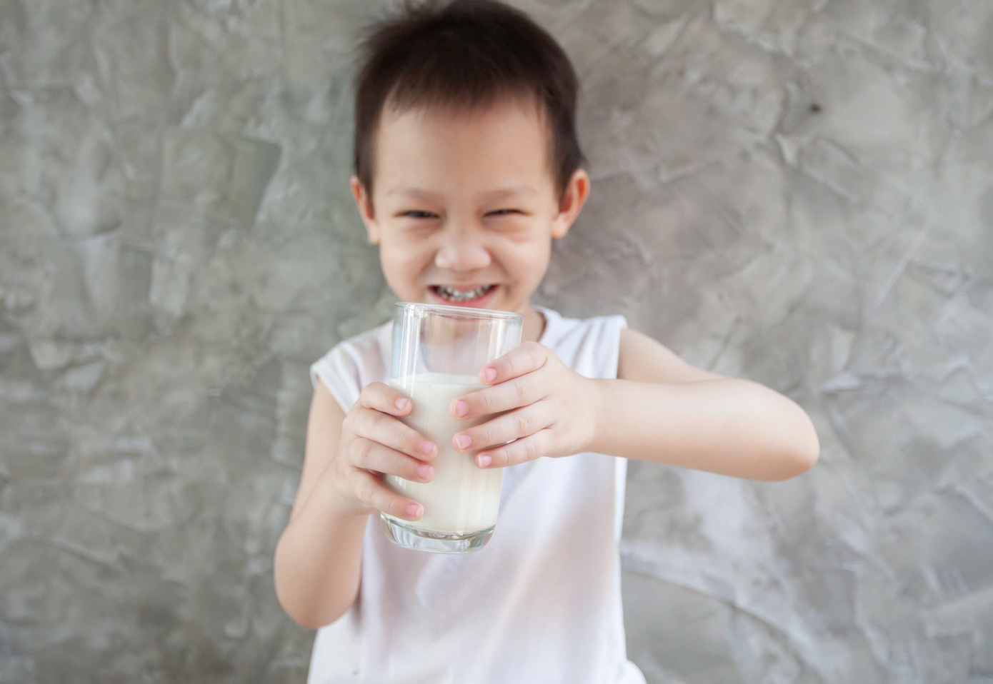 Alpha-Lactalbumin chiếm khoảng 20-28% protein trong sữa mẹ và được xem là nguồn dinh dưỡng lý tưởng cho trẻ