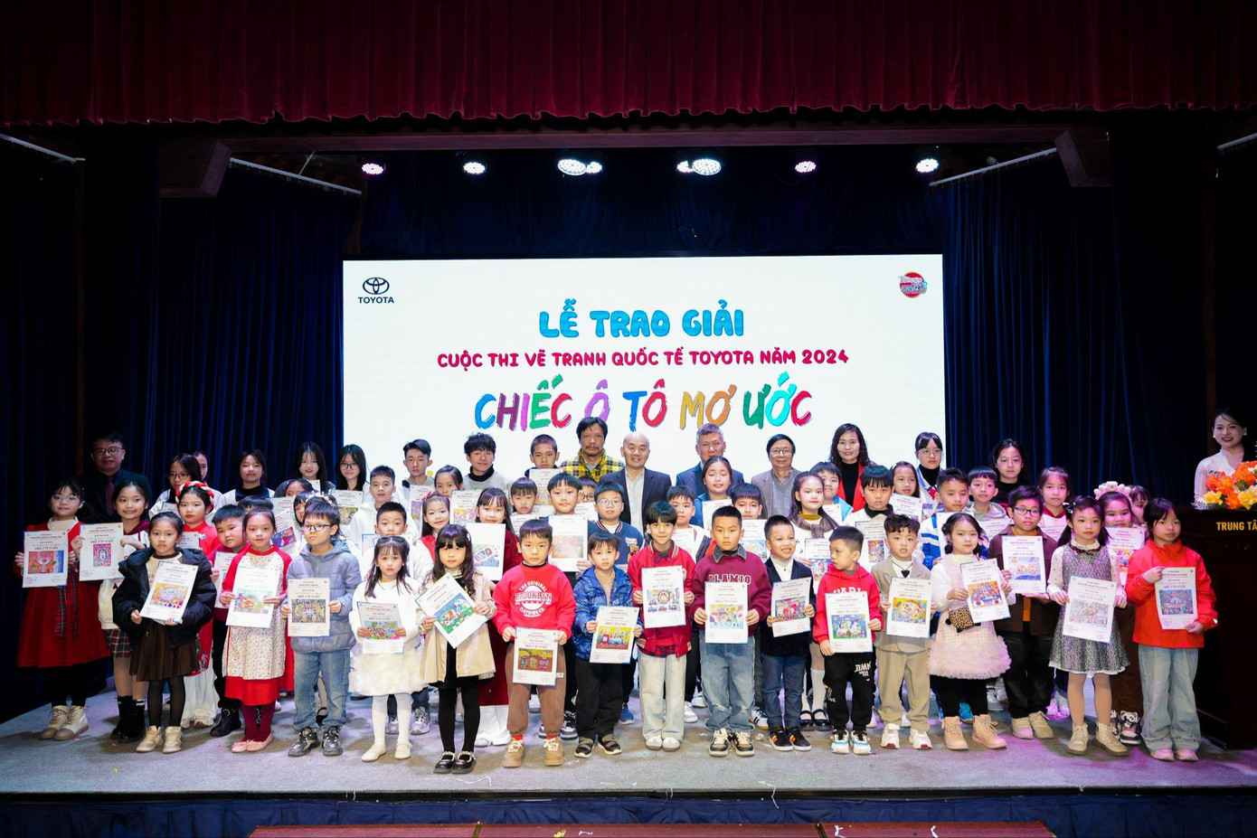 Toyota duy trì các hoạt động vì cộng đồng suốt nhiều năm qua Toyota duy trì các hoạt động vì cộng đồng suốt nhiều năm qua