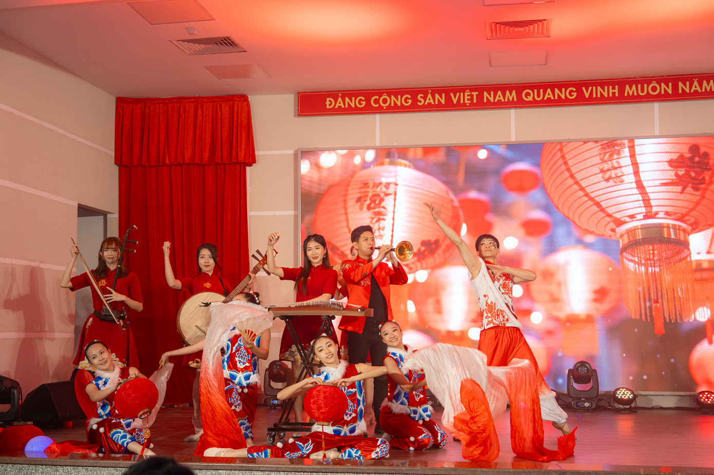 Thêm nhiều hiểu biết về văn hóa Trung Hoa qua các chương trình giao lưu thú vị