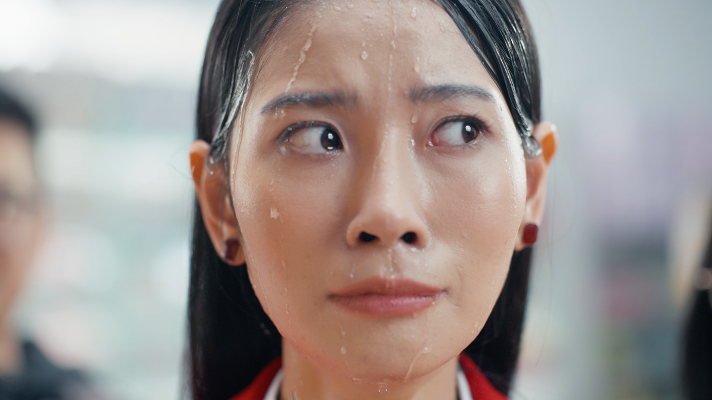 Chi tiêu Tết ngày càng tăng khiến nhiều người lo lắng, chật vật xoay xở tài chính (Ảnh minh họa)