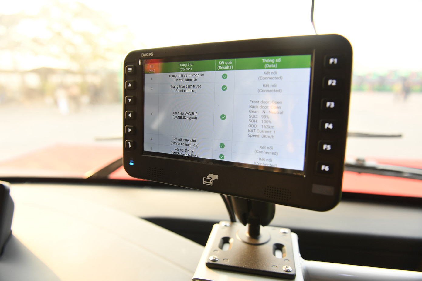 Hiện VinFast đang tiếp tục phát triển các dòng xe buýt điện mới với thiết kế và kích thước phù hợp với đặc thù giao thông tại các địa phương, thúc đẩy nhanh chóng quá trình “xanh hóa” giao thông công cộng theo đúng lộ trình đã đề ra tại Quyết định 876-QĐ/TTg của Thủ tướng Chính phủ./. Hiện VinFast đang tiếp tục phát triển các dòng xe buýt điện mới với thiết kế và kích thước phù hợp với đặc thù giao thông tại các địa phương, thúc đẩy nhanh chóng quá trình “xanh hóa” giao thông công cộng theo đúng lộ trình đã đề ra tại Quyết định 876-QĐ/TTg của Thủ tướng Chính phủ./.