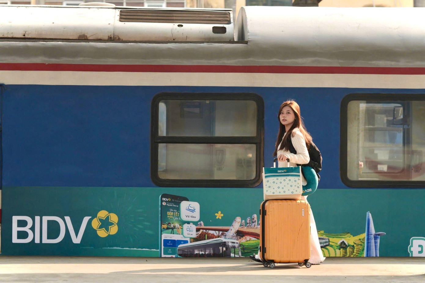 BIDV SmartBanking đồng hành cùng khách hàng trong mọi hành trình di chuyển BIDV SmartBanking đồng hành cùng khách hàng trong mọi hành trình di chuyển