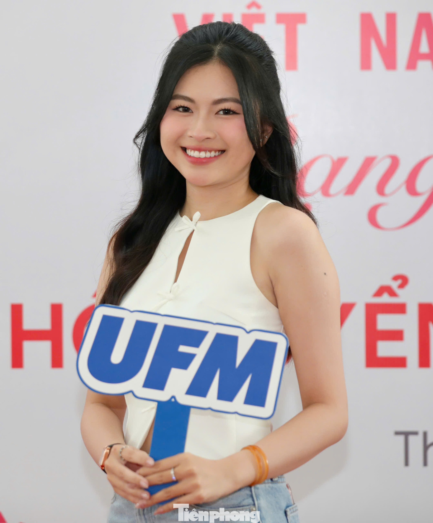 Nhiều thí sinh tiềm năng cũng tham gia ngày hội để tìm hiểu về cuộc thi Hoa hậu Việt Nam 2024, đồng thời giao lưu và gặp gỡ mọi người.