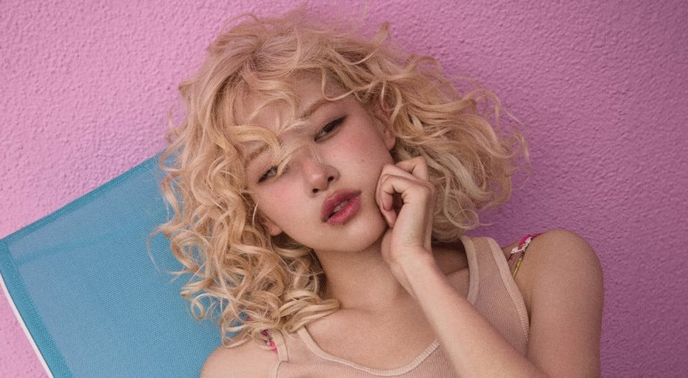 Rosé không còn là thành viên của KOMCA từ ngày 31/1. Rosé không còn là thành viên của KOMCA từ ngày 31/1.