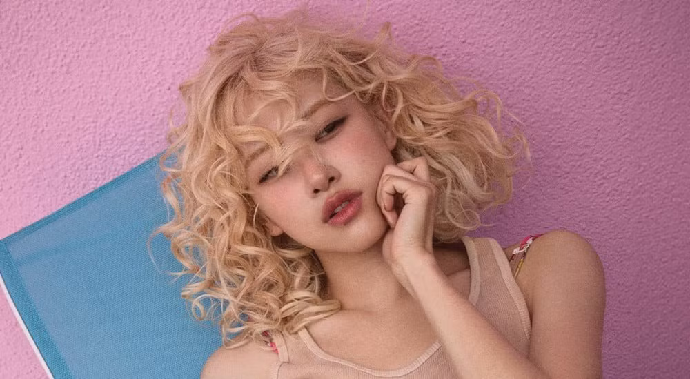 Rosé không còn là thành viên của KOMCA từ ngày 31/1.