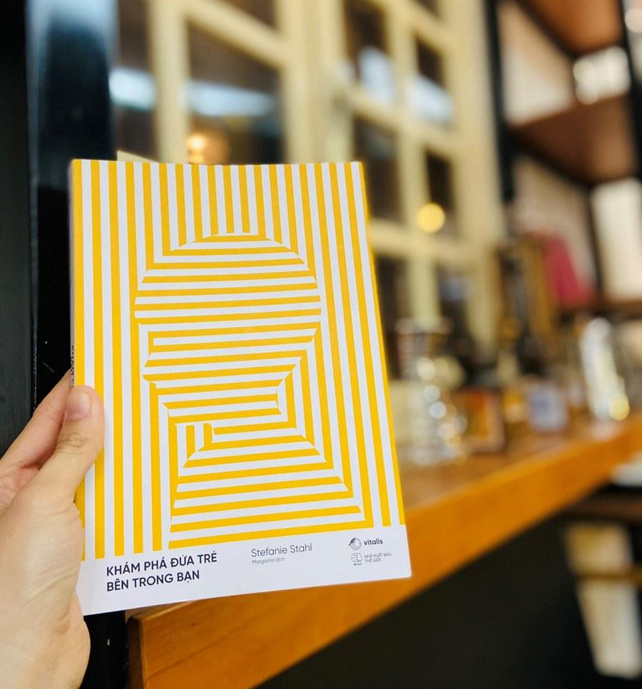 “Khám phá đứa trẻ bên trong bạn” đã bán hơn 1 triệu bản tại Đức, được dịch sang hơn 20 thứ tiếng.