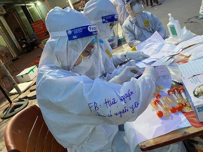 Có một sự &quot;quảng cáo&quot; nhẹ siêu dễ thương ở đây!