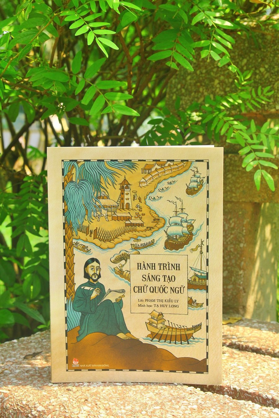 Cuốn sách kể cho độc giả về hành trình sáng tạo chữ Quốc ngữ đầy ly kì với các mốc lịch sử quan trọng. Ảnh: Rei. Cuốn sách kể cho độc giả về hành trình sáng tạo chữ Quốc ngữ đầy ly kì với các mốc lịch sử quan trọng. Ảnh: Rei.