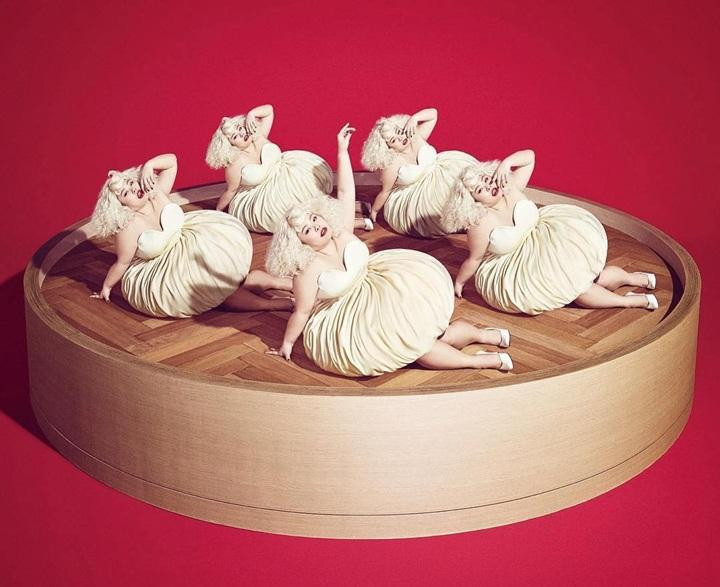 Một trong những chủ đề Yuni Yoshida hay lựa chọn chính là đồ ăn