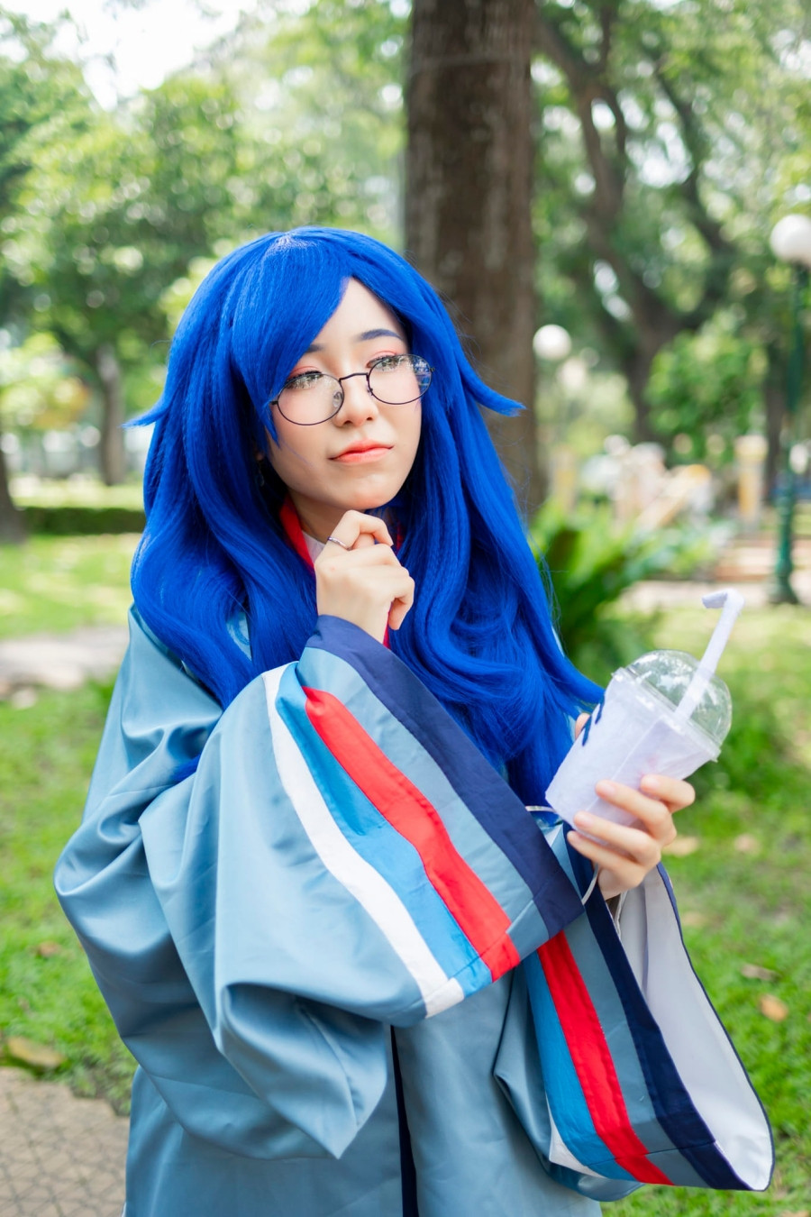 Nhân vật truyện tranh Lớp Học Mật Ngữ bước ra đời thực: Giống bản gốc đến ngỡ ngàng ảnh 18