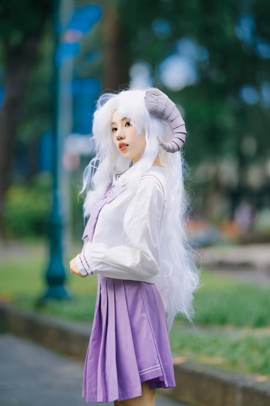 Nhân vật truyện tranh Lớp Học Mật Ngữ bước ra đời thực: Giống bản gốc đến ngỡ ngàng ảnh 8