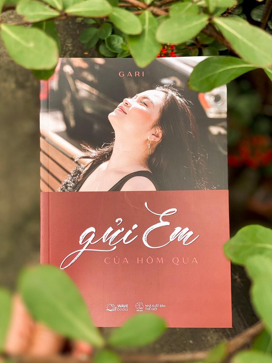 &quot;Gửi em của hôm qua&quot; - cuốn sách cùng bạn nhìn lại hành trình tuổi trẻ.