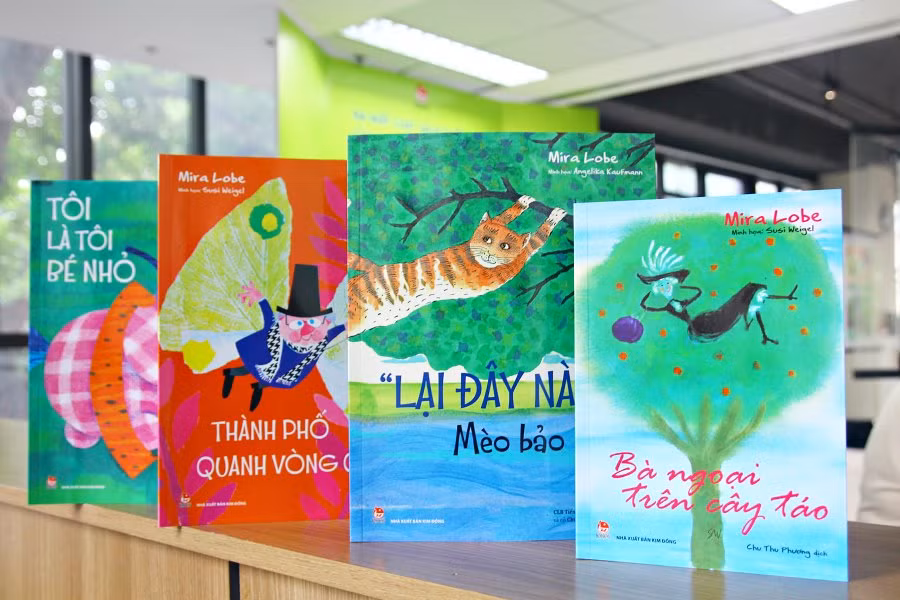 Các tác phẩm của Mira Lobe được dịch sang tiếng Việt.