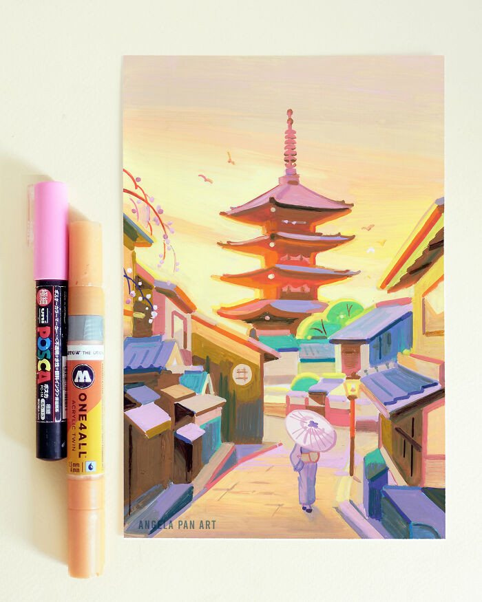 Đền Yasaka trong ánh bình minh.