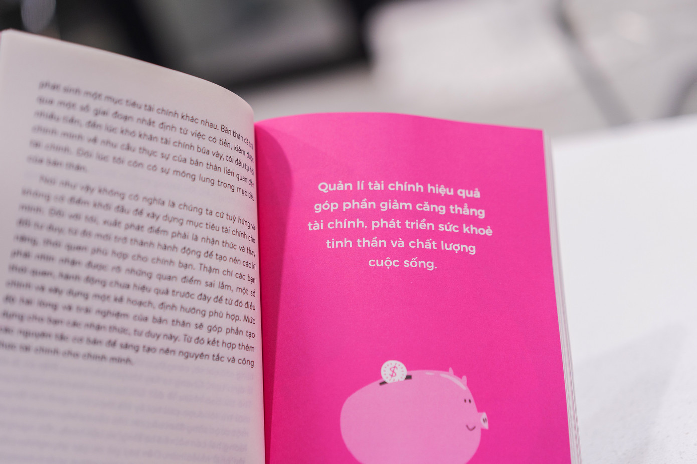 Tiền có thể không phải là lối dẫn duy nhất đến hạnh phúc nhưng nó là điều kiện, chất xúc tác không thể thiếu để làm gia vị hạnh phúc.