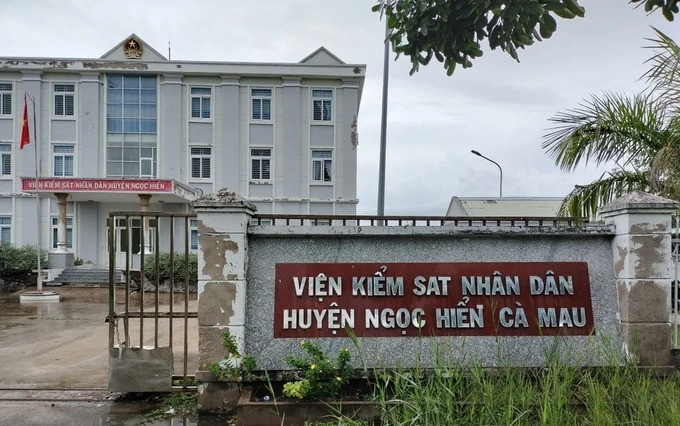 Trụ sở Viện KSND huyện Ngọc Hiển. Trụ sở Viện KSND huyện Ngọc Hiển.