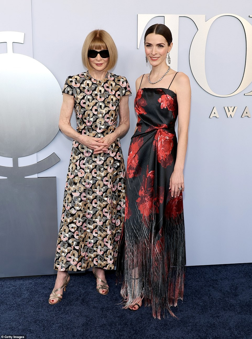 Tổng biên tập Vogue Anna Wintour và con gái Bee Carrozzini. Ảnh: Getty Images.
