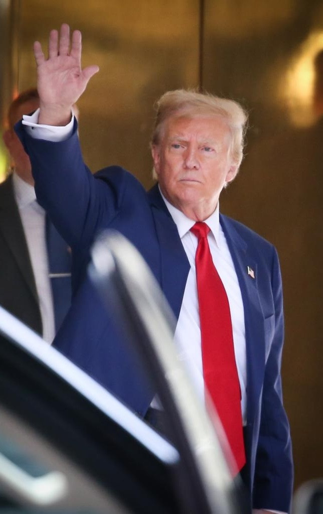 Ông Trump khen Taylor Swift đẹp nhưng không có thiện cảm với cô. Ảnh: NY Post/ZUMAPRESS.com.