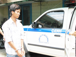  Kẻ đâm nhầm chết một học sinh ở Q.10 chỉ vì xích mích nhỏ. Ảnh: Đàm Huy (Thanh Niên)