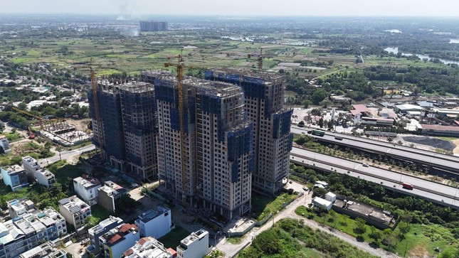 Lượng giao dịch căn hộ trong 10 năm qua giảm liên tục 7% mỗi năm. Lượng giao dịch căn hộ trong 10 năm qua giảm liên tục 7% mỗi năm.