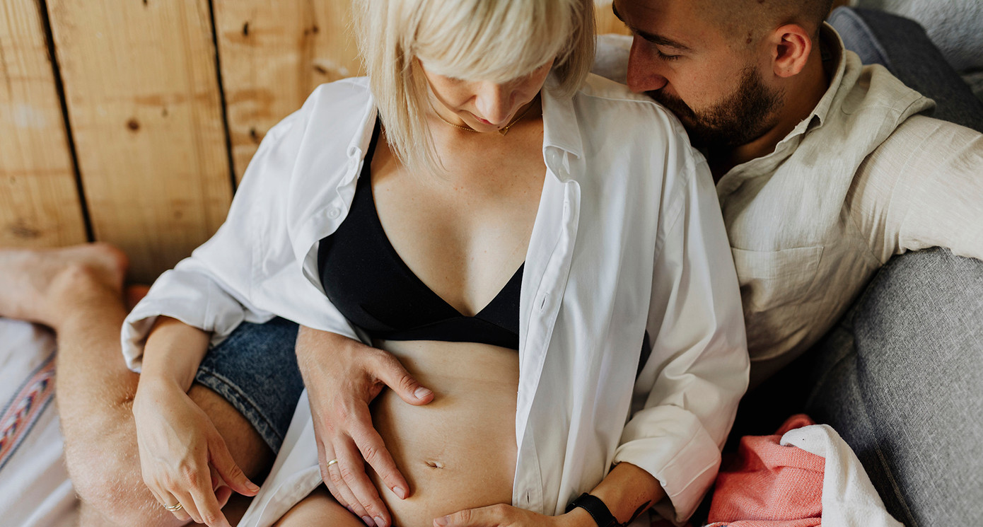 Gần gũi thời gian vợ mang bầu mang lại rất nhiều lợi ích sức khoẻ, nhất là mẹ tương lai. Gần gũi thời gian vợ mang bầu mang lại rất nhiều lợi ích sức khoẻ, nhất là mẹ tương lai.