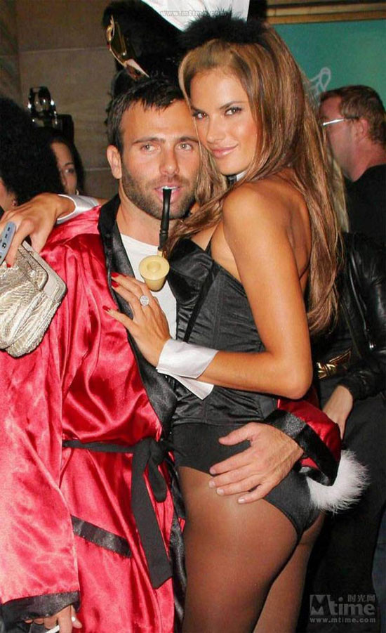 Alexandra Ambrosio. Alexandra Ambrosio