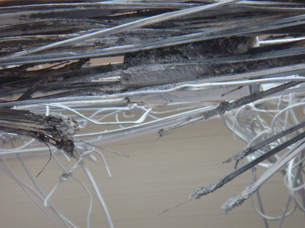 Dây điện sau khi bị cháy