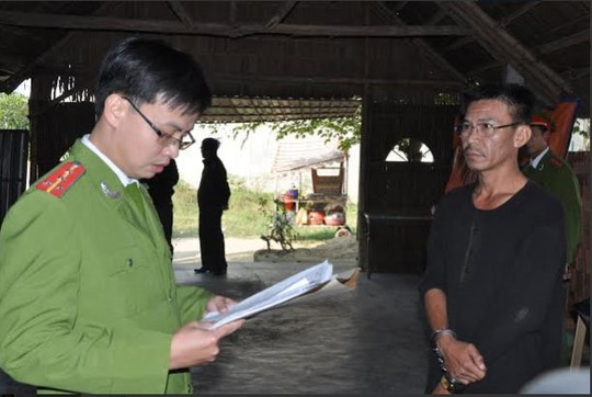 Đối tượng Mã Trường nghe đọc lệnh bắt giữ 