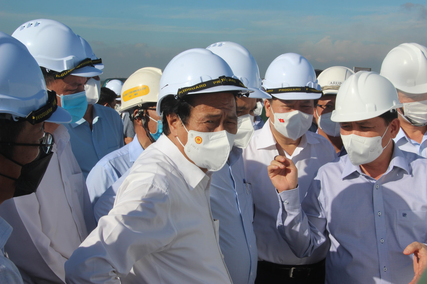 Phó Thủ tướng Lê Văn Thành kiểm tra thực tế tại mặt bằng xây dựng sân bay