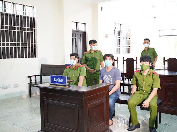 Bị cáo Tân tại phiên tòa