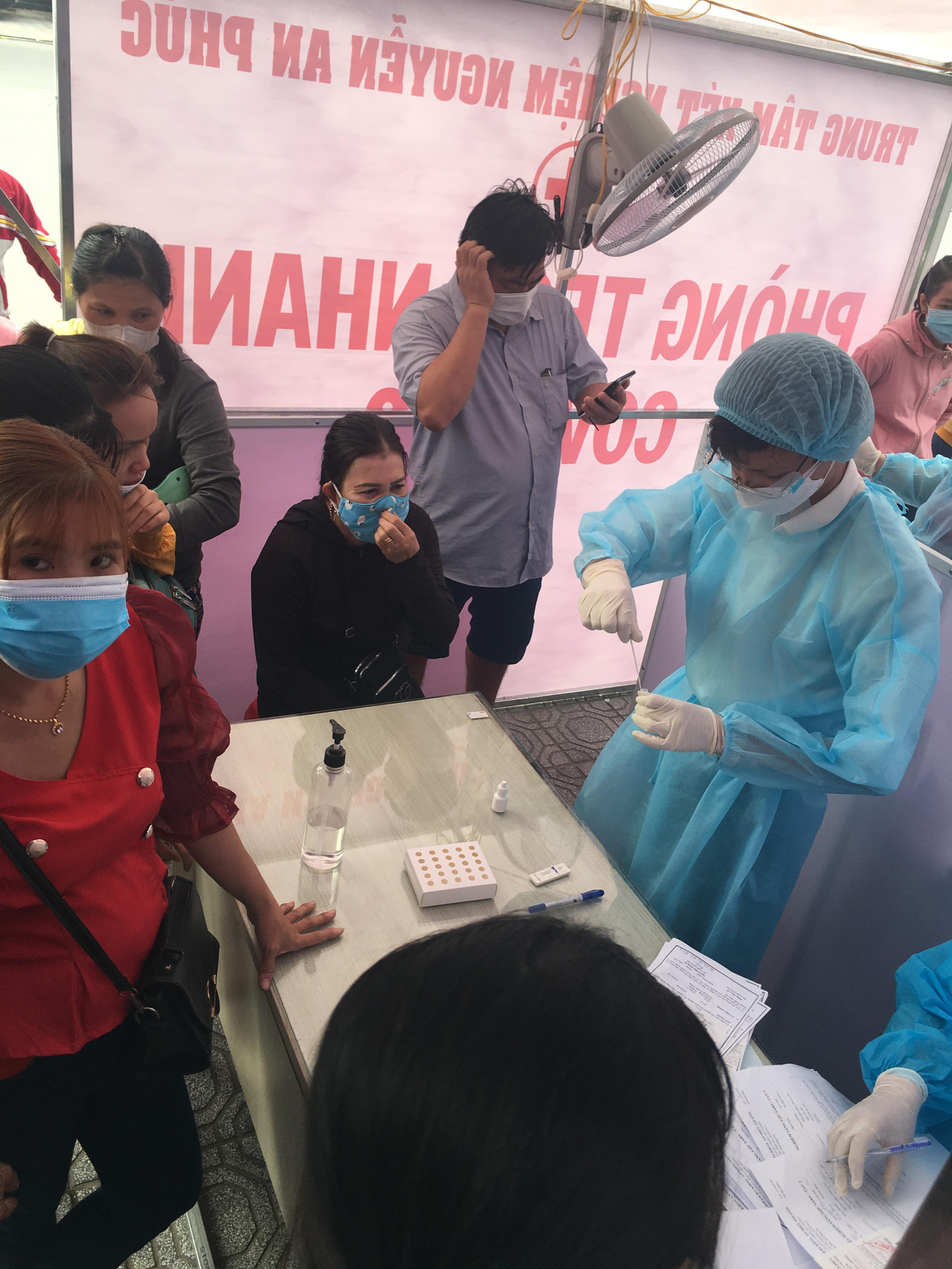 1 điểm test nhanh COVID-19 tại TP Biên Hòa 1 điểm test nhanh COVID-19 tại TP Biên Hòa