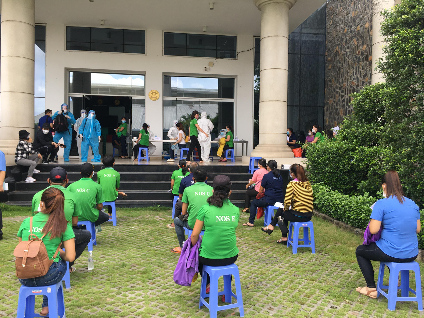 Người lao động tại Đồng Nai tiêm vắc xin Người lao động tại Đồng Nai tiêm vắc xin