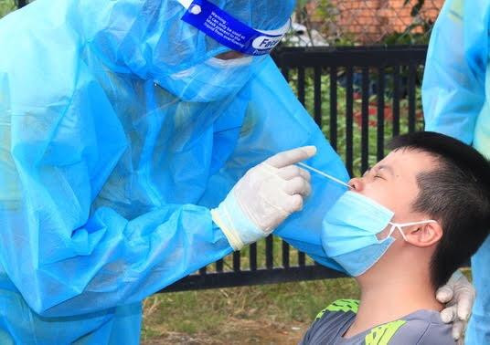 Đồng Nai tiếp tục xét nghiệm diện rộng ở khu vực nguy cơ cao Đồng Nai tiếp tục xét nghiệm diện rộng ở khu vực nguy cơ cao