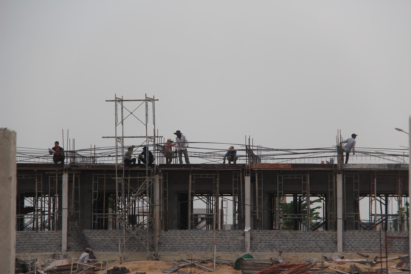 Xây dựng trường học cho con em khu tái định cư