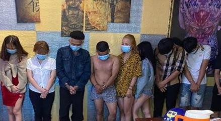 Các đối tượng bị bắt giữ