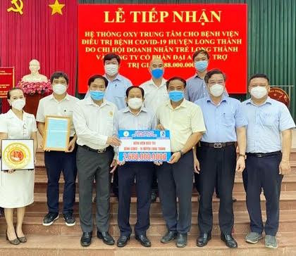 Hội Doanh nhân trẻ Đồng Nai trao hệ thống oxy cho bệnh viện Long Thành Hội Doanh nhân trẻ Đồng Nai trao hệ thống oxy cho bệnh viện Long Thành