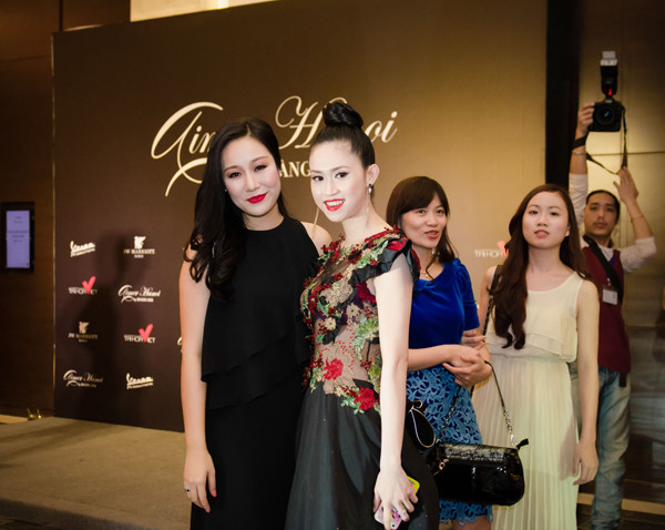 Ngô Phương Lan 'tái xuất' mặn mà sau khi lấy chồng ảnh 11