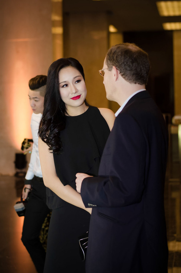 Ngô Phương Lan 'tái xuất' mặn mà sau khi lấy chồng ảnh 9