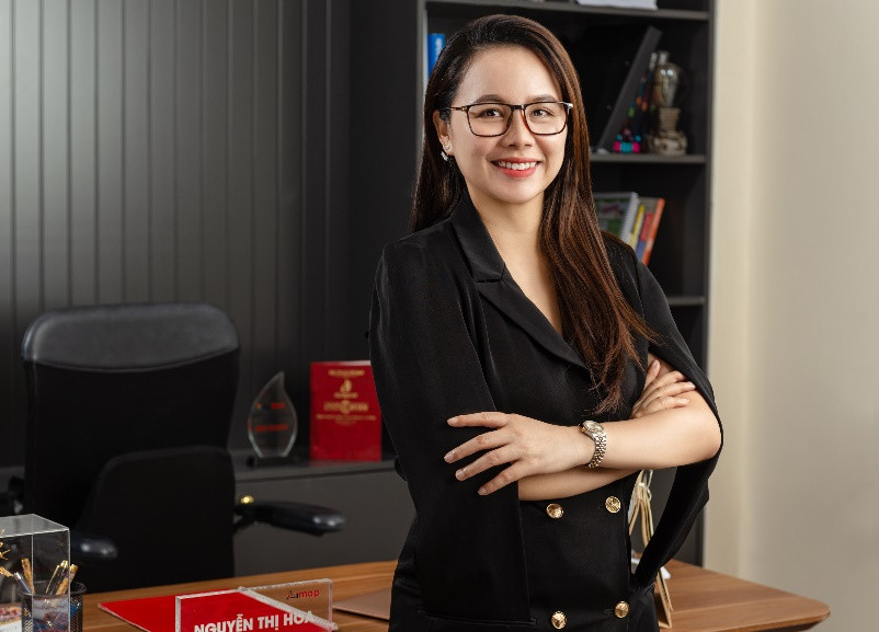 Chị Nguyễn Thị Hoa, nhà sáng lập IELTS Fighter Chị Nguyễn Thị Hoa, nhà sáng lập IELTS Fighter