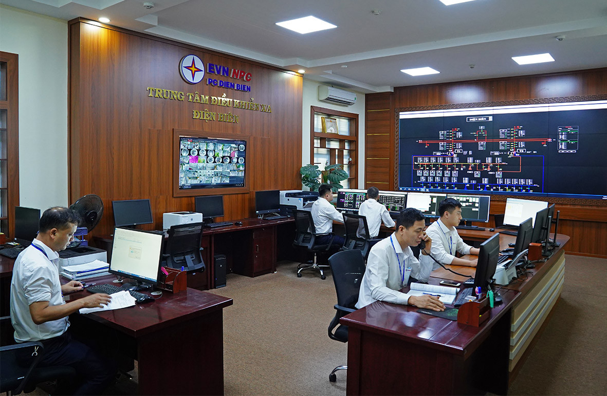 Từ ngày 2/5 đến hết 7/5/2024 , Công ty Điện lực Điện Biên đã và đang ứng trực 24/24 với khoảng gần 300 ca trực Từ ngày 2/5 đến hết 7/5/2024 , Công ty Điện lực Điện Biên đã và đang ứng trực 24/24 với khoảng gần 300 ca trực