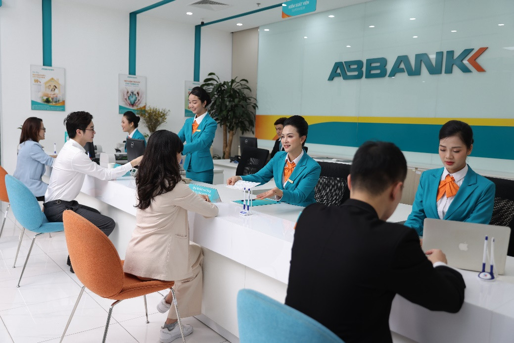 Nhờ sự am hiểu nhu cầu khách hàng, ABBANK đưa ra các giải pháp tài chính chuyên biệt phù hợp để doanh nghiệp Y Dược giải quyết được bài toán về nguồn vốn Nhờ sự am hiểu nhu cầu khách hàng, ABBANK đưa ra các giải pháp tài chính chuyên biệt phù hợp để doanh nghiệp Y Dược giải quyết được bài toán về nguồn vốn