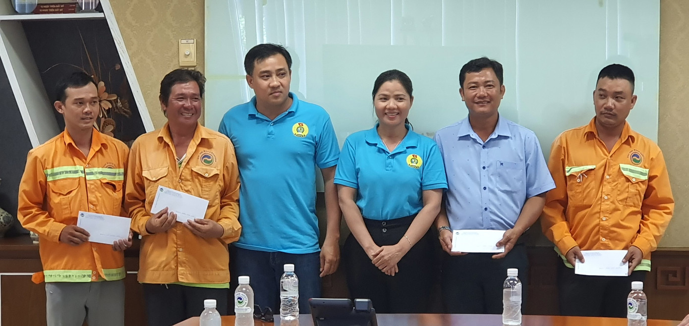 Những công đoàn viên tiêu biểu có nhiều đóng góp cho công ty VWS