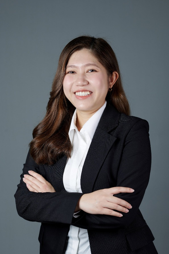 Bà Vũ Lê Đan Thùy Giám đốc điều hành Quỹ DHN Bà Vũ Lê Đan Thùy Giám đốc điều hành Quỹ DHN