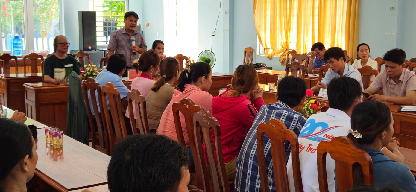 Ông Nguyễn Chí Tùng – Phó Chủ tịch UBND huyện Nông Sơn phát biểu tại diễn đàn